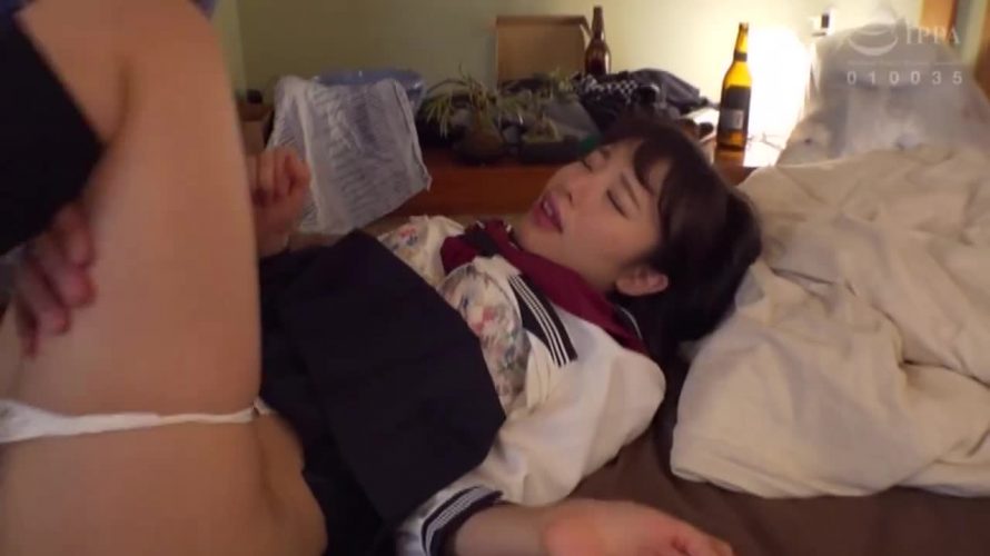 中年オジさんと黒髪女子〇生　孕ませ中出しセックス6人