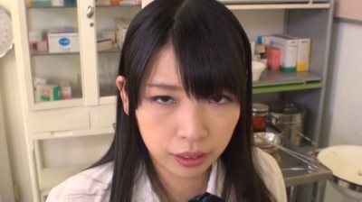 女子校生の乳首健康診断