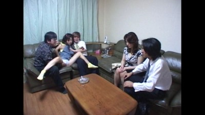 借金返済の為、家族の目前でアナル凌辱された人妻の記録4時間